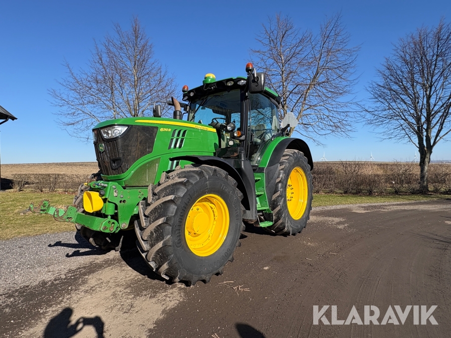 Traktor John Deere 6210 R