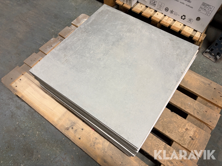 Klinker / Granitkeramik Hemisphere Steel L 60x60 ca 7kvm halvblank