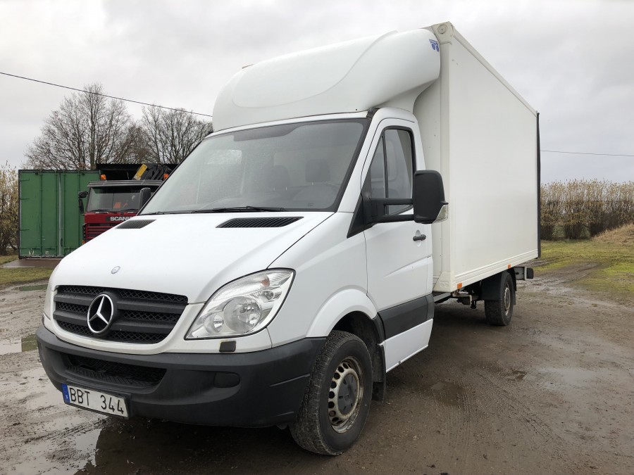 Lätt Lastbil med bakgavellyft Mercedes Sprinter 315 CDI 