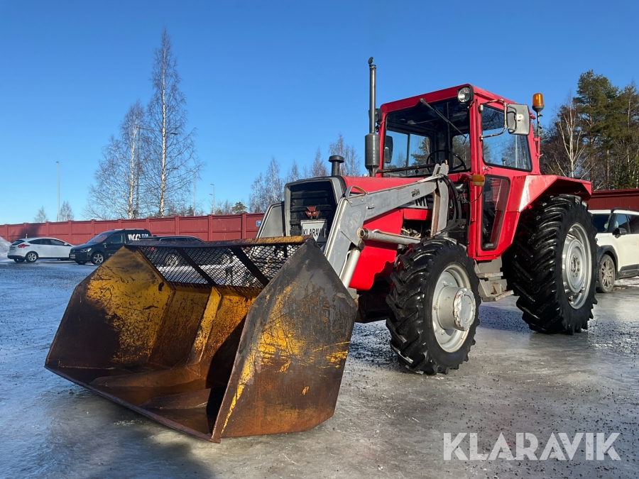 Veterantraktor Massey Ferguson 590