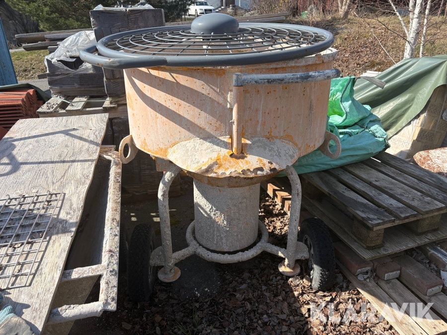 Bruksblandare Baron 220 L