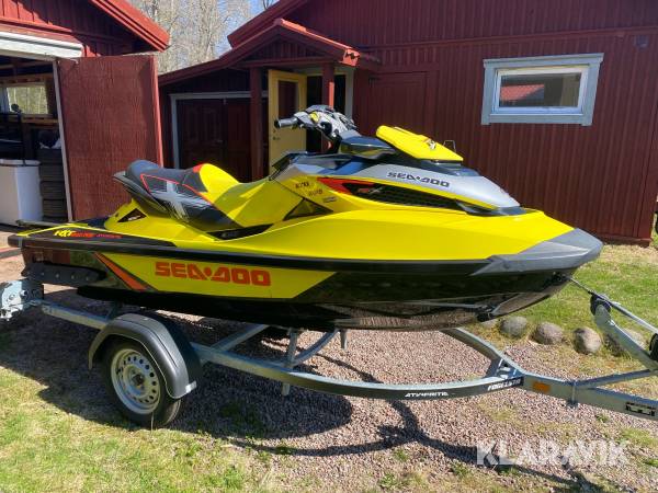 Vattenskoter Sea-Doo RXT 260 RS inkl 80-kärra