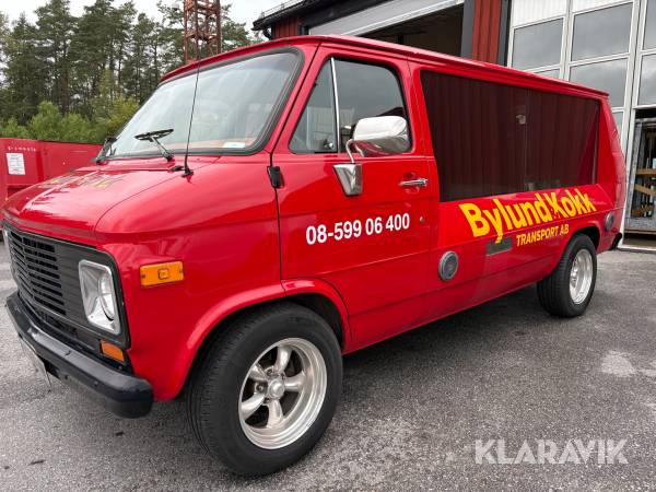 Mässutrustad Chevrolet G20 CG 21305 med 2st TV