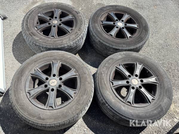 Däck 235/65-16C Spath med fälg 4st