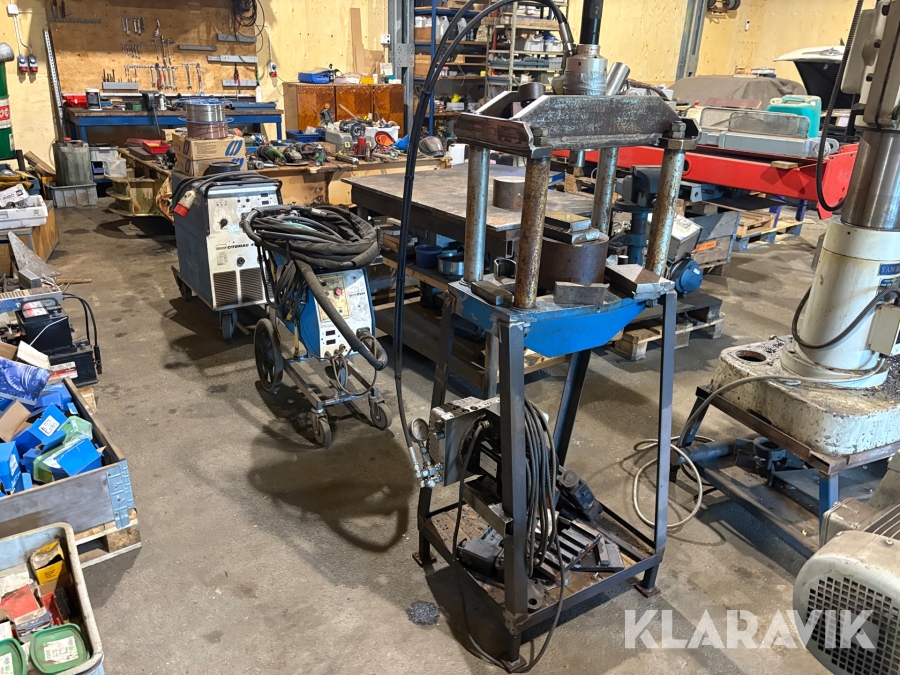 Hydraulpress