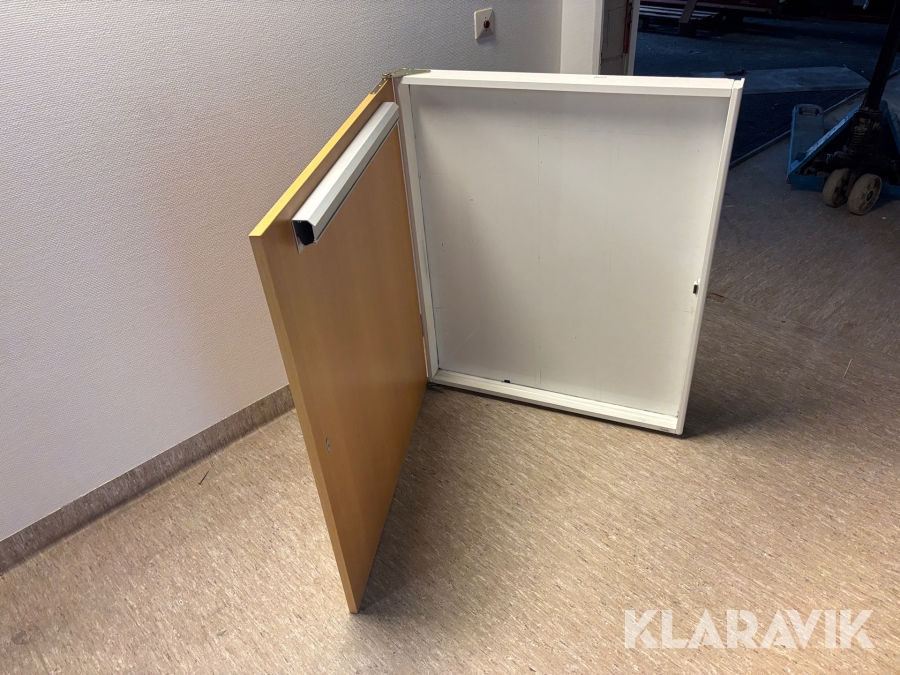 Whiteboardskåp 1st