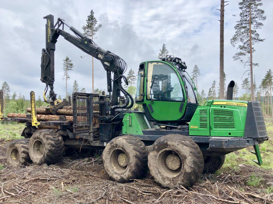 Skotare John Deere 1510E