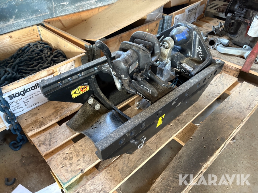 Drag Sauerma HS 7569-390-K till New Holland