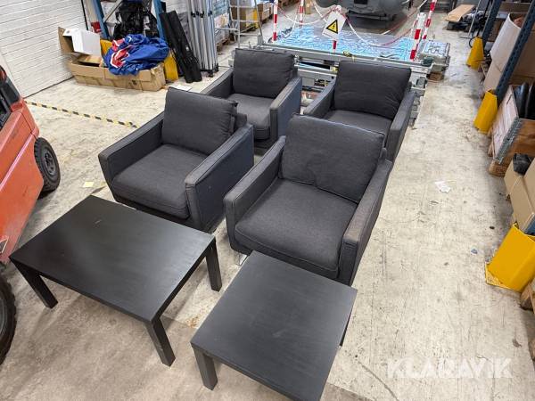Loungegrupp 4 st fåtöljer med 2 bord