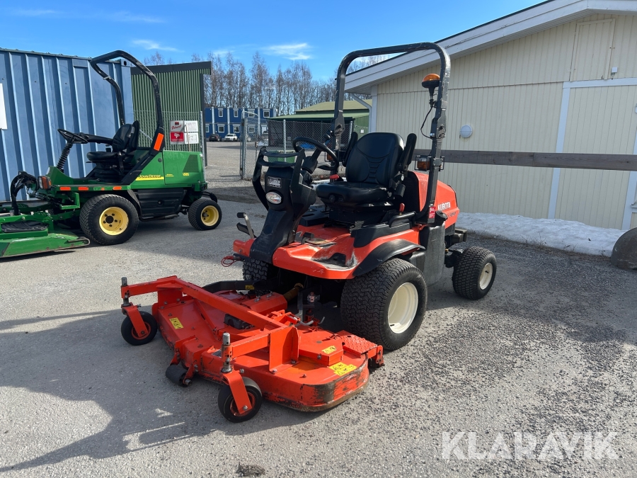 Åkgräsklippare Kubota F3090 med sopvals