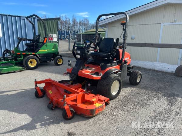 Åkgräsklippare Kubota F3090 med sopvals