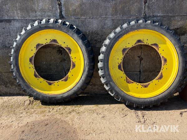 Radodlingsdäck 2 st BKT 230/95R44