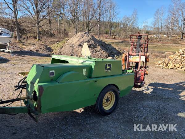 Hårdpress John Deere 330