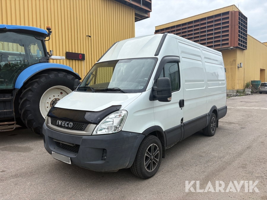 Skåpbil Iveco Daily 2.3