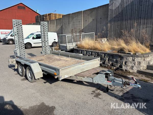 Personbilssläp Böckmann med ramper
