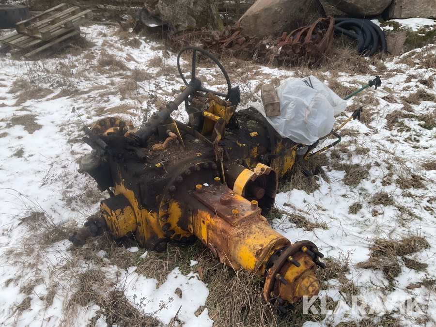 Bakaxel och låda Volvo 860