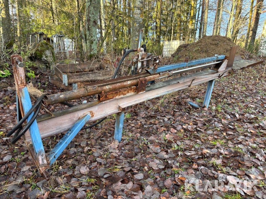 Vedklyv egentillverkad