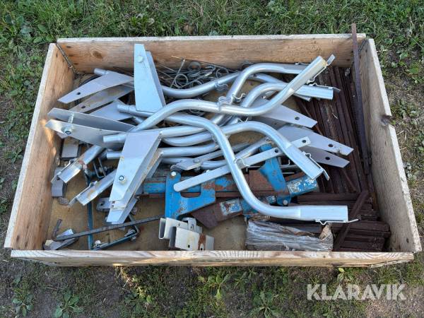 Diverese tillbehör till Överum såmaskin