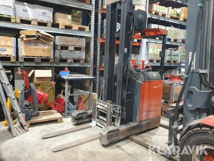 Skjutstativstruck BT RR E2