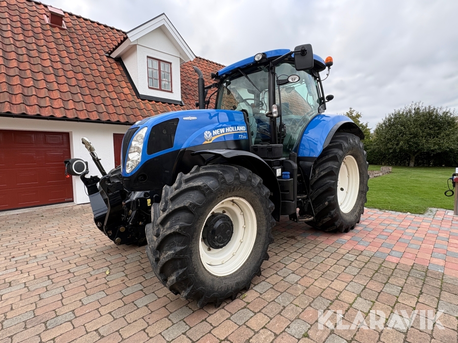 Traktor New Holland T7.210