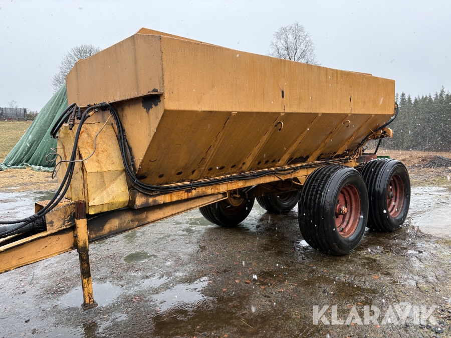 Gödselspridare Hill HS 6000