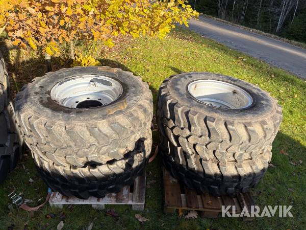 Entreprenadhjul Dunlop SP T9 405/ 70 R20 4 st