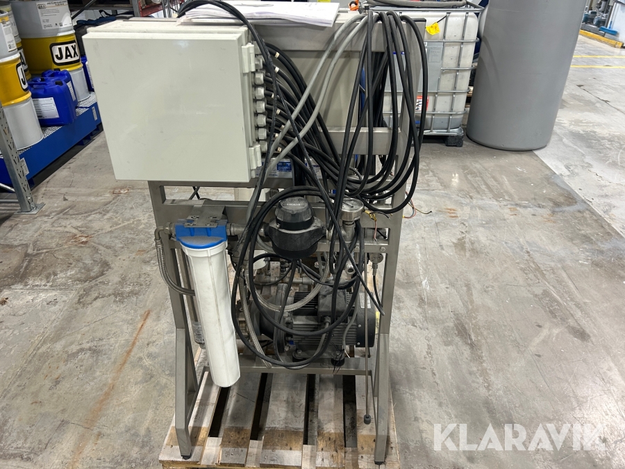 Högtryckspump med styrsystem