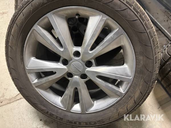 Däck och fälgar Dodge Durango Kumho Solus KL21 4st