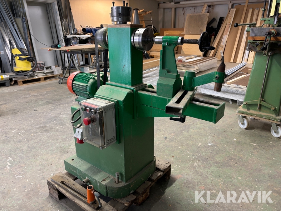 Skålsvarv, specialbyggd