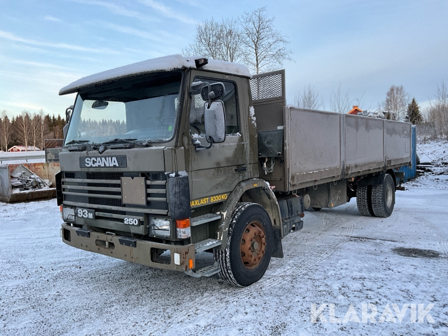 Lastbil veteran Scania 93M 250 4x2