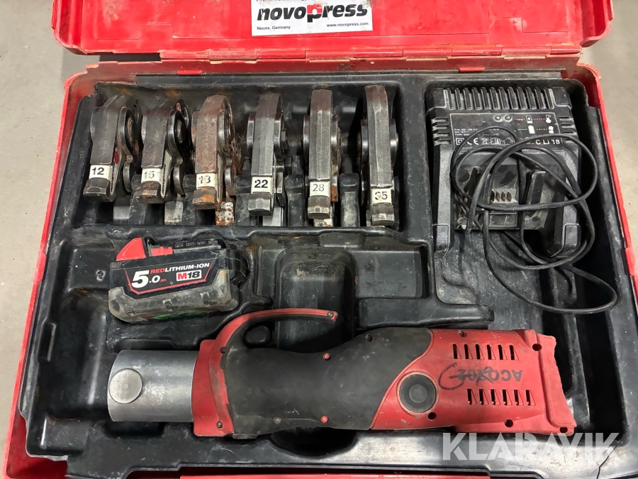 Pressmaskin Novopress ACO202 med tillbehör