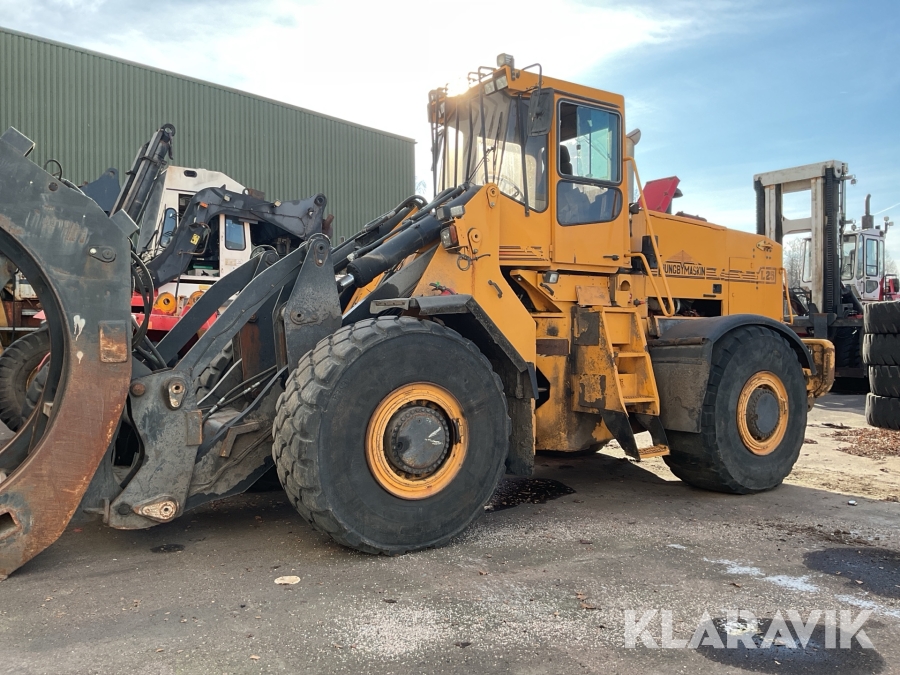 Hjullastare Ljungby Maskin L25 med Timmergrip