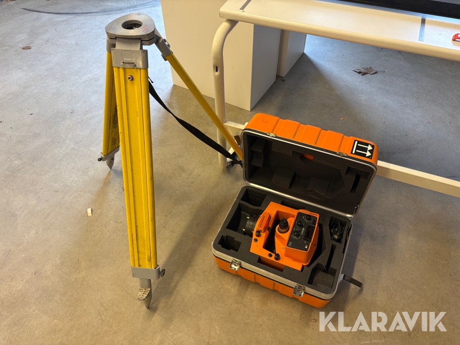 Mätverktyg Geodimeter 140 med stativ