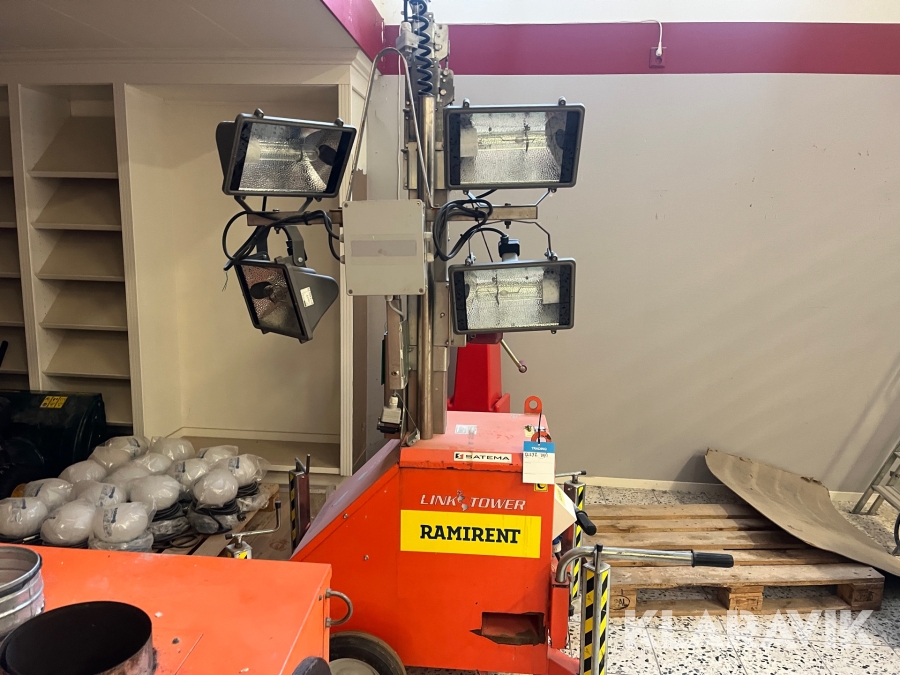 Belysningsmast Link Tower Link240-1137M 7m