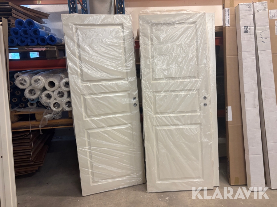 Innedörrar 8x20 med 1 karm 2 st