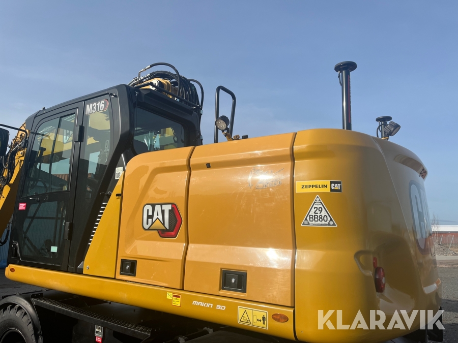 Hjulgrävare CAT M316 Next Generation med tippvagn och redskap & Makin 3-D