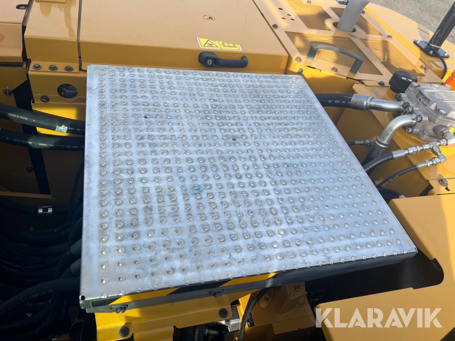 Hjulgrävare CAT M316 Next Generation med tippvagn och redskap & Makin 3-D