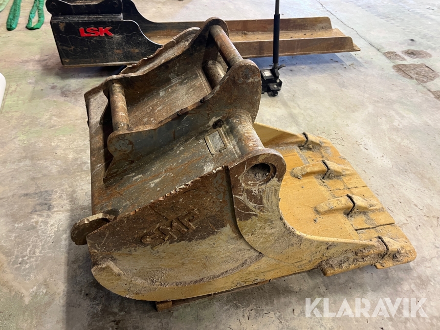 Hjulgrävare CAT M316 Next Generation med tippvagn och redskap & Makin 3-D