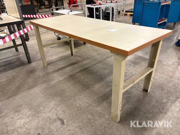 Arbetsbänk