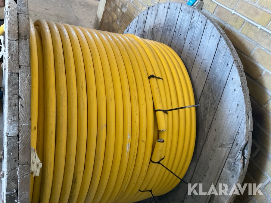 Elkabel ca 180 meter