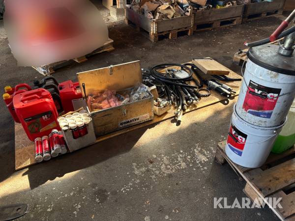 Diverse tillbehör Komatsu S82