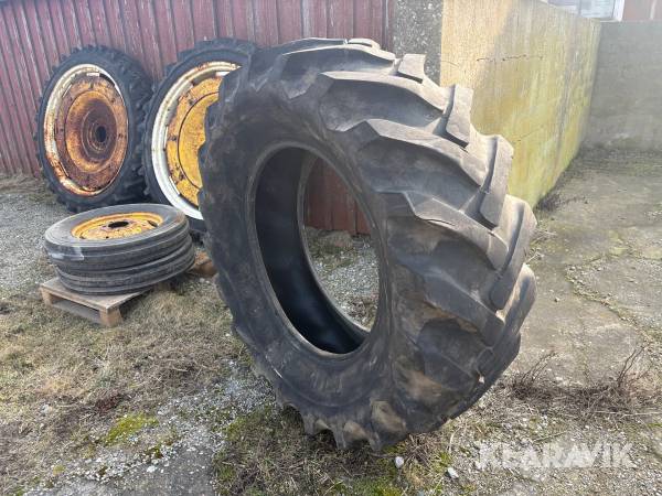 Traktordäck 1 st