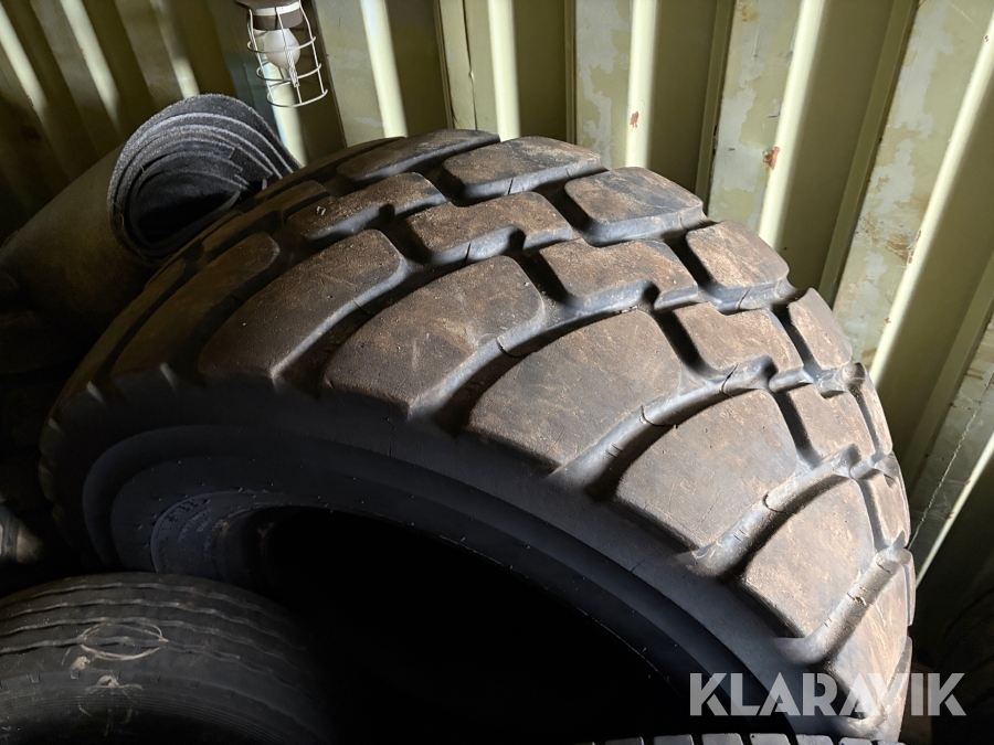 Entreprenaddäck Goodyear Unisteel 600/65R25