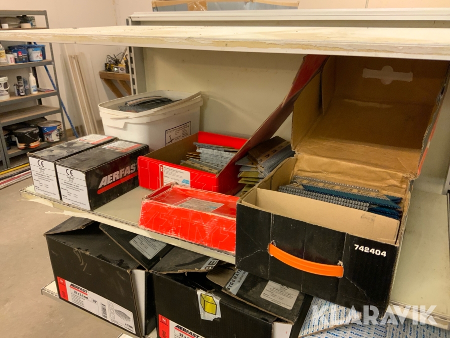 Blandat parti gradersspik bandad