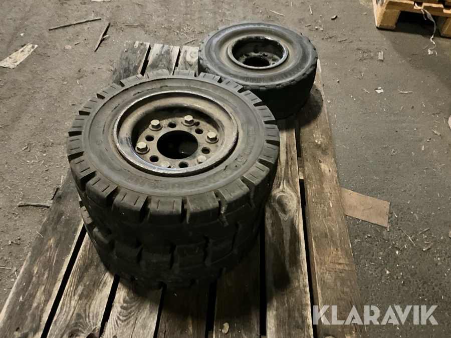 Truckdäck helgjutna 3st