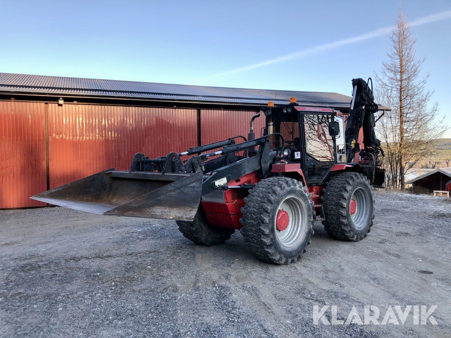 Grävlastare Huddig 960 C6 välutrustad med redskap