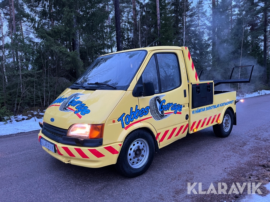 Bärgningsbil Ford Transit 2.0 150S för B-körkort
