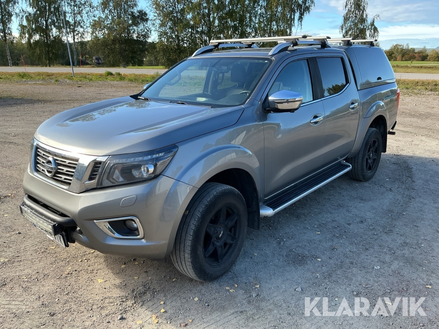 Pickup Nissan Navara NP300 2.3 dCi 4x4 med flakkåpa