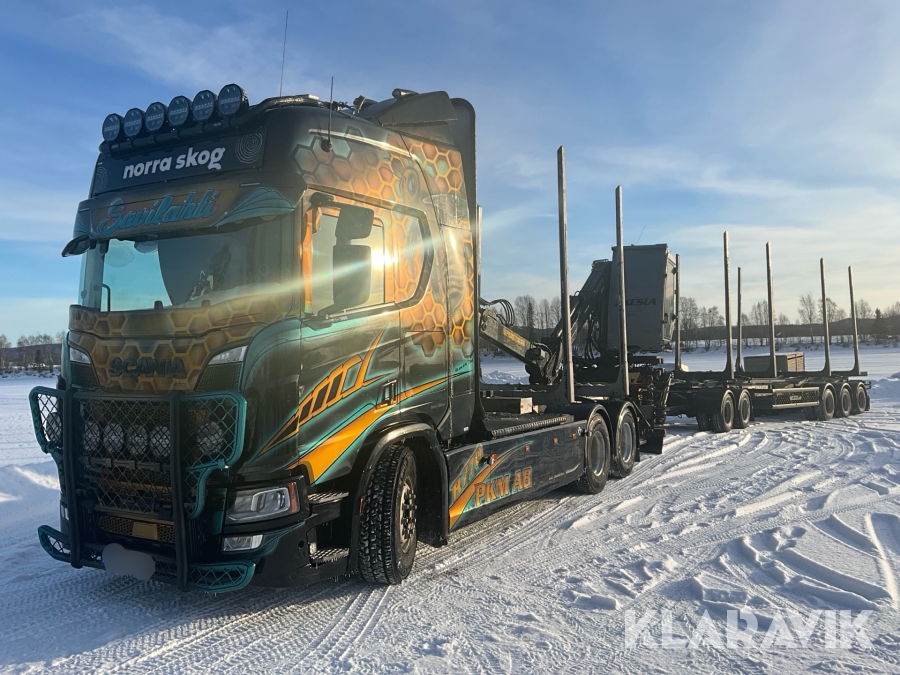 Timmerbilekipage med kran Scania R770 6x4 16,4