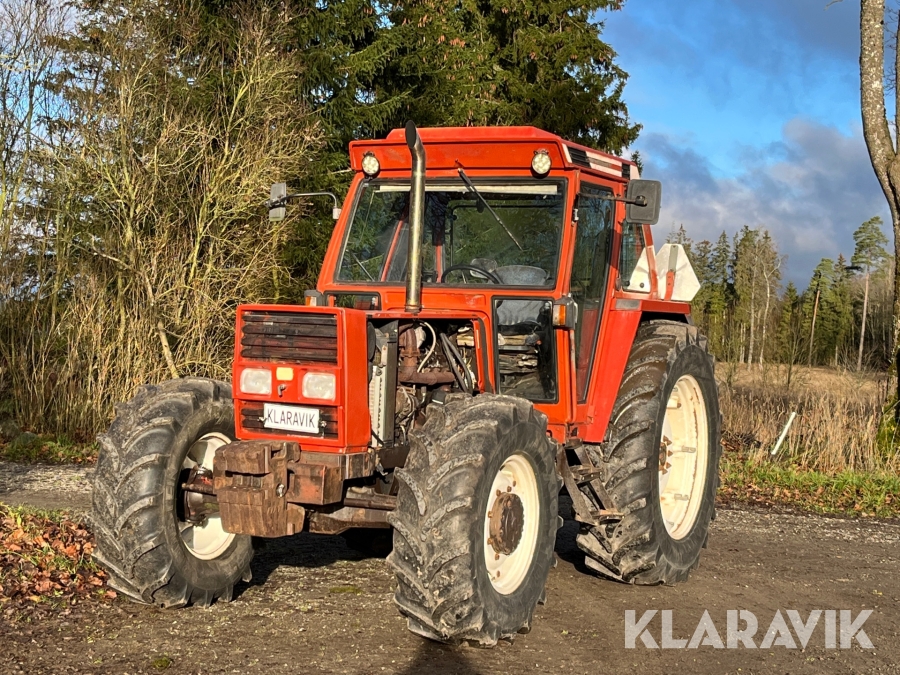 Traktor Fiat 110-90 DT